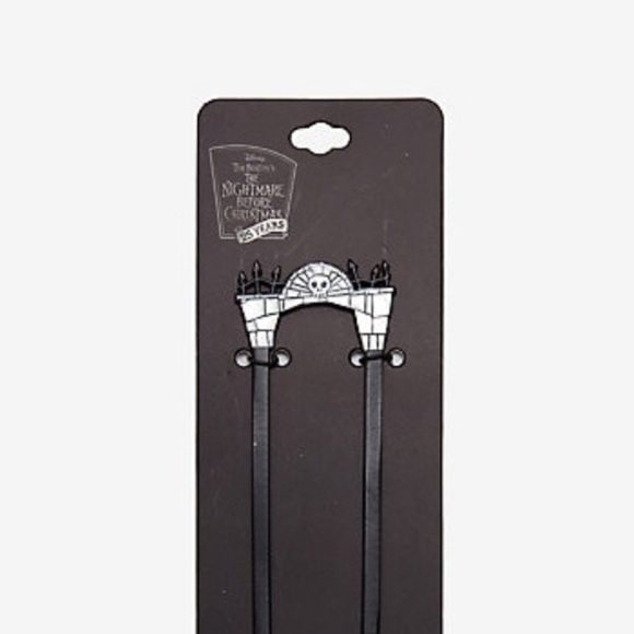 NWT Disney: The Nightmare Before Christmas Cemetery Gate Long Hair Pin main image 4